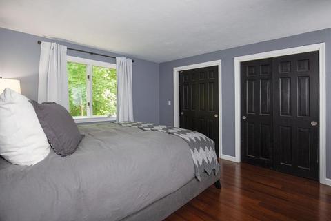 35 Pershing Ave, Framingham, MA 01702 photo 5