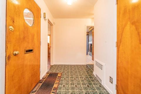 97 Woodside Ter, Springfield, MA 01108 photo 22