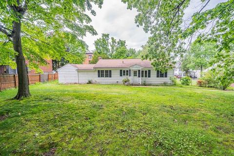 97 Woodside Ter, Springfield, MA 01108 photo 4