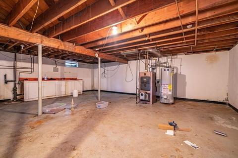 97 Woodside Ter, Springfield, MA 01108 photo 14