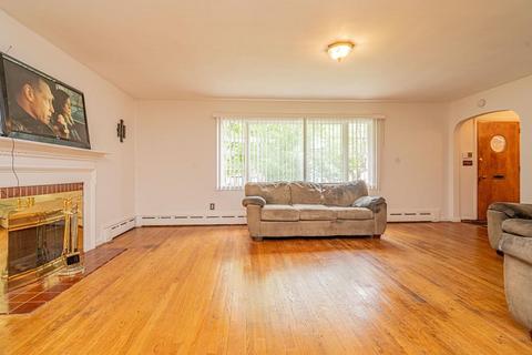 97 Woodside Ter, Springfield, MA 01108 photo 23