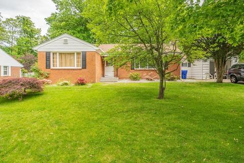 97 Woodside Ter, Springfield, MA 01108 photo 3
