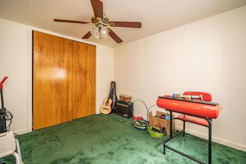 97 Woodside Ter, Springfield, MA 01108 photo 18