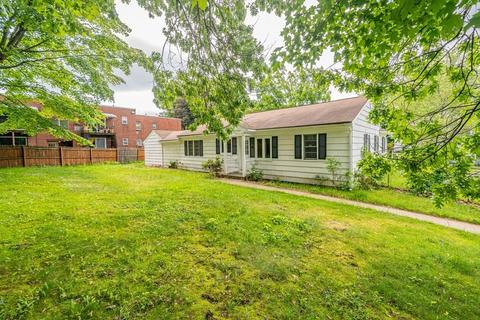 97 Woodside Ter, Springfield, MA 01108 photo 6