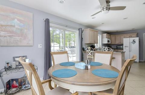 18 Broadmarsh Ave, Wareham, MA 02571 photo 10