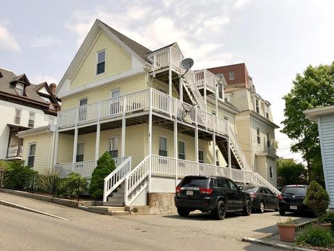 29 Chestnut St, Gloucester, MA 01930 photo 1