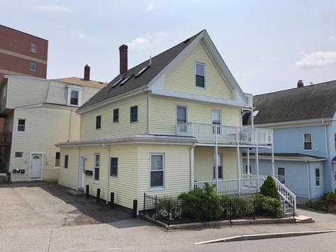 29 Chestnut St, Gloucester, MA 01930 photo 2