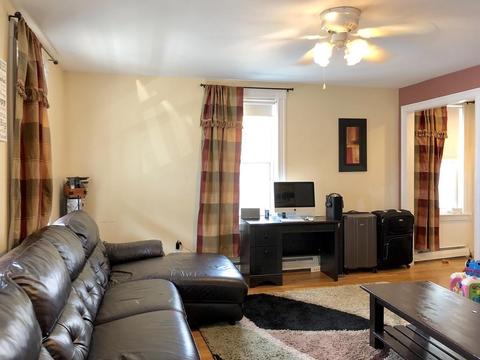 29 Chestnut St, Gloucester, MA 01930 photo 5