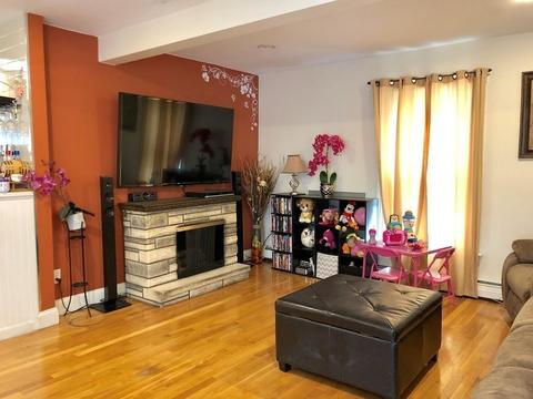 29 Chestnut St, Gloucester, MA 01930 photo 11