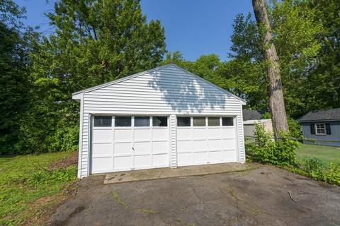 56 Burnside Ter, Springfield, MA 01118 photo 18