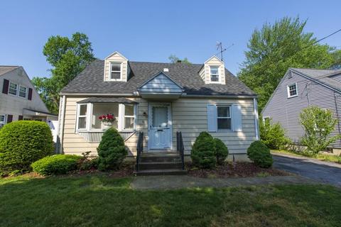 56 Burnside Ter, Springfield, MA 01118 photo 1