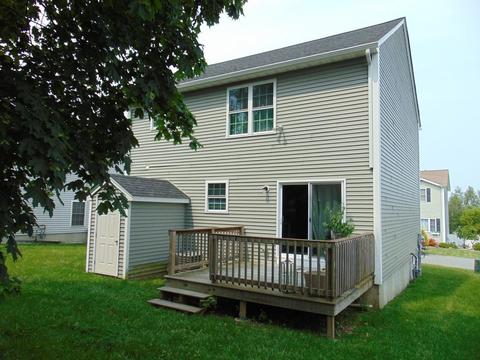 16 Evelyns Way, Fall River, MA 02724 photo 3