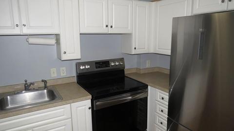 36 Elm St #B, Worcester, MA 01609 photo 23