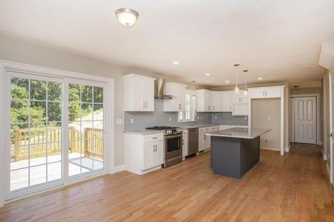 17 Jillian Dr, Bourne, MA 02532 photo 8