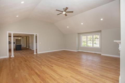 17 Jillian Dr, Bourne, MA 02532 photo 2