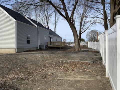 3247 N Main, Fall River, MA 02720 photo 15