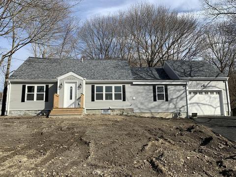 3247 N Main, Fall River, MA 02720 photo 1