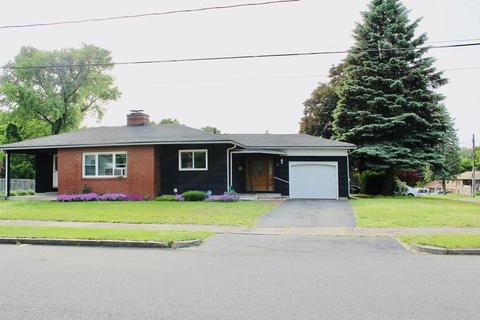 32 Mellon St, Springfield, MA 01104 photo 1