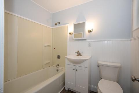 42 Richards St, Worcester, MA 01603 photo 5