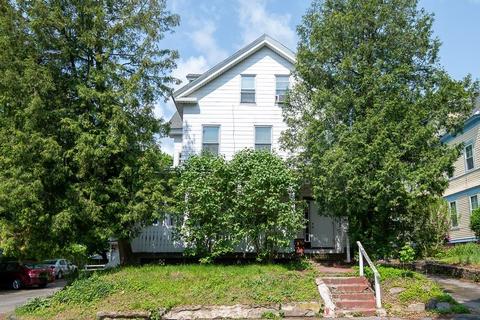 42 Richards St, Worcester, MA 01603 photo 2