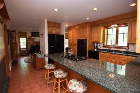 11 Mount St, Franklin, MA 02038 photo 5