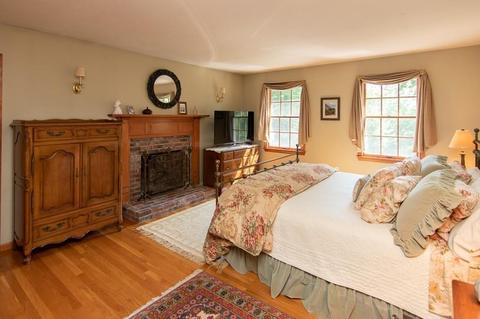 11 Mount St, Franklin, MA 02038 photo 15