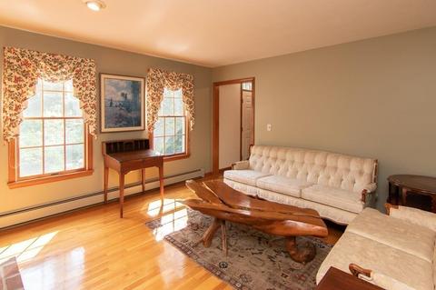 11 Mount St, Franklin, MA 02038 photo 13