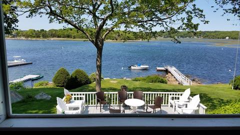 40 Thurston Point Rd, Gloucester, MA 01930 photo 3