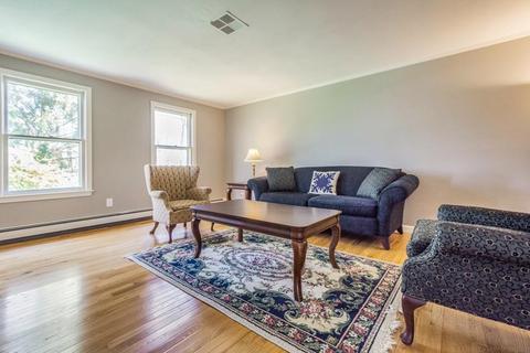 57 Blackstone St, Mendon, MA 01756 photo 3