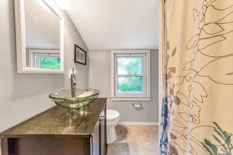 155 Wheeler Ave, Springfield, MA 01118 photo 14