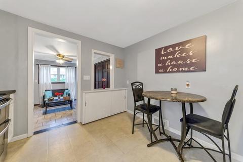 155 Wheeler Ave, Springfield, MA 01118 photo 11