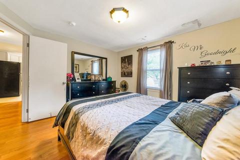 155 Wheeler Ave, Springfield, MA 01118 photo 15