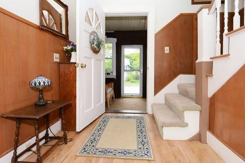 5 Coolidge Rd, Danvers, MA 01923 photo 4