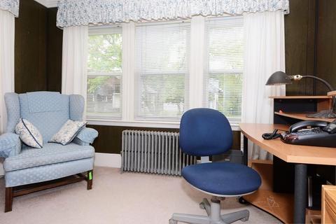5 Coolidge Rd, Danvers, MA 01923 photo 8