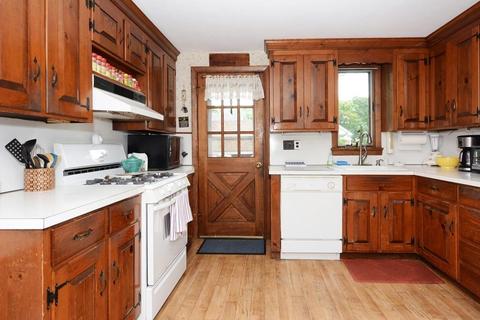 5 Coolidge Rd, Danvers, MA 01923 photo 10