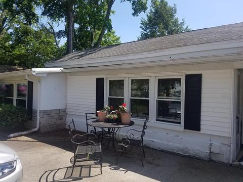 68 Michigan, Springfield, MA 01151 photo 3