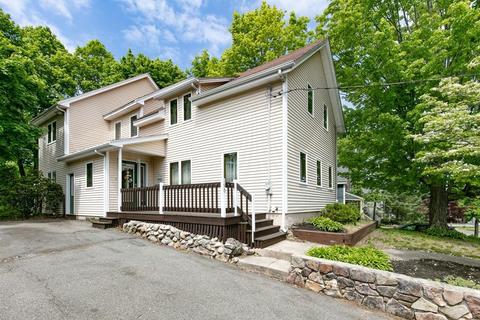 190 High St, Reading, MA 01867 photo 1
