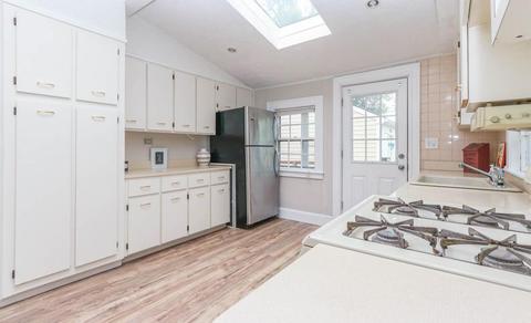 296 Riverside Dr, Dedham, MA 02026 photo 5
