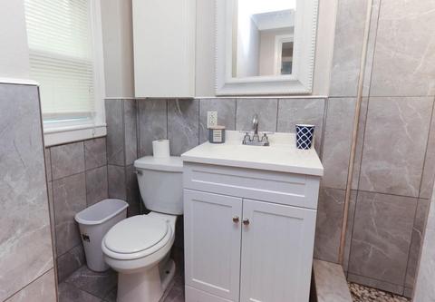296 Riverside Dr, Dedham, MA 02026 photo 8