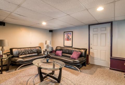 65 Powell Ave, Springfield, MA 01118 photo 21