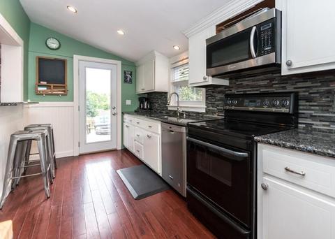 8 Vara Ln, Needham, MA 02494 photo 7