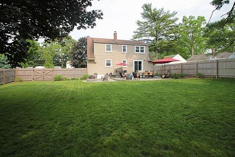 158 Bridle Path Rd, Springfield, MA 01118 photo 3