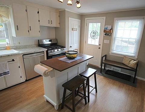 158 Bridle Path Rd, Springfield, MA 01118 photo 6