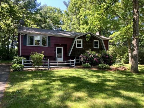 17 Haskell St, Norton, MA 02766 photo 1