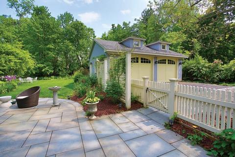 145 Middlesex Rd, Brookline, MA 02467 photo 24