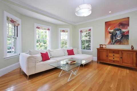145 Middlesex Rd, Brookline, MA 02467 photo 7