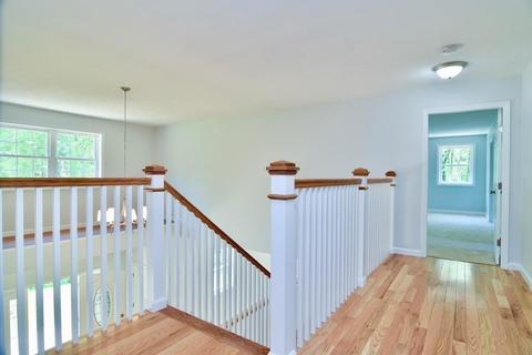 178 North St, Upton, MA 01568 photo 19