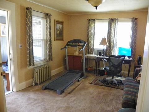 40 Home St, Springfield, MA 01104 photo 6