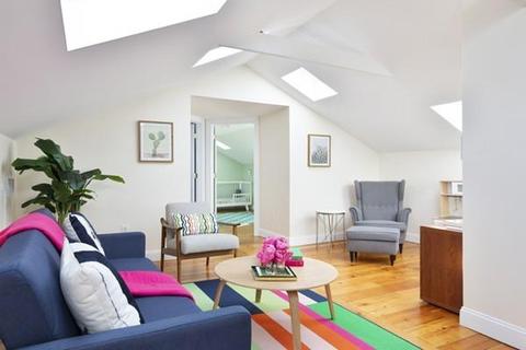 4 Perry St #2, Brookline, MA 02445 photo 6