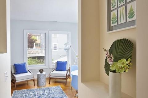 4 Perry St #2, Brookline, MA 02445 photo 5